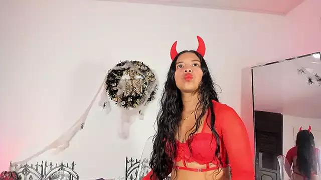 Amayavaldes from StripChat is Freechat