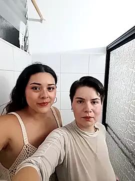 AmbarAndValery from StripChat is Freechat