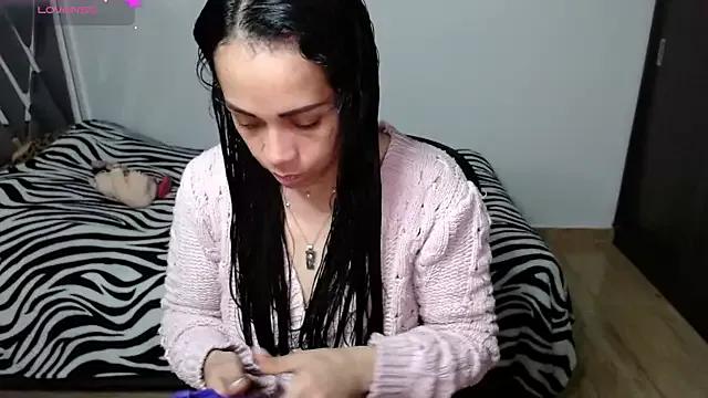 Amber_Lovely from StripChat is Freechat