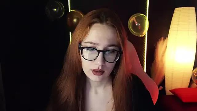 Try our girls live displays and explore the company of endless strippers, with beautiful physiques, vibrating toys and more.