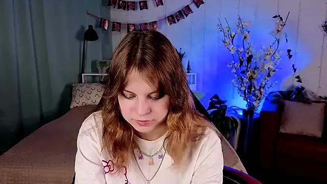 Try our girls live displays and explore the company of endless strippers, with beautiful physiques, vibrating toys and more.