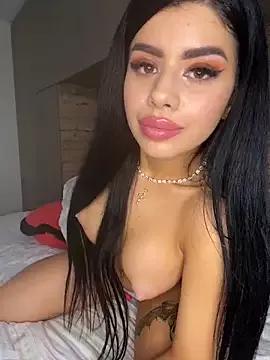 Try our girls live displays and explore the company of endless strippers, with beautiful physiques, vibrating toys and more.