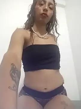Try our girls live displays and explore the company of endless strippers, with beautiful physiques, vibrating toys and more.