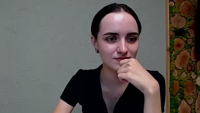 AmelieBanshee from StripChat is Freechat