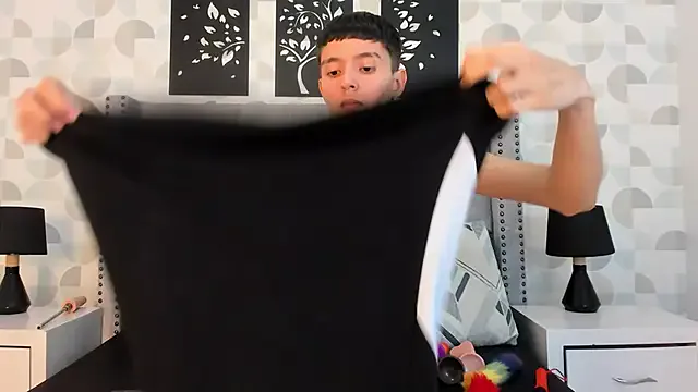 amely_santana — saliva over my toes