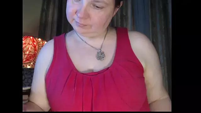 amorelara from StripChat is Freechat
