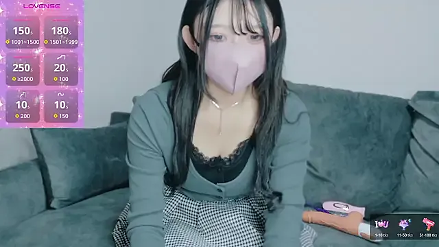amu_nyan_cute on StripChat