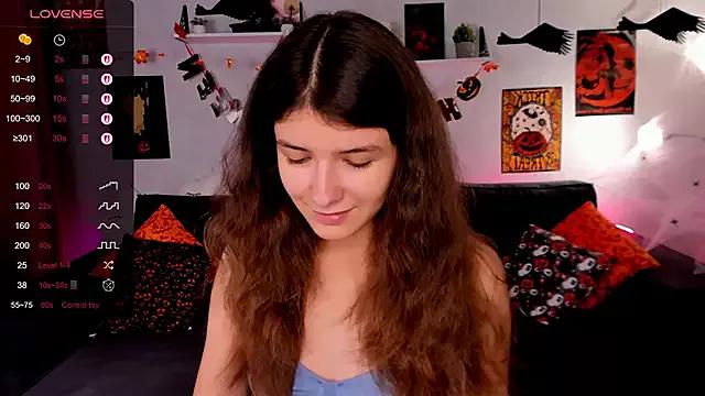 amy_cute_cat from StripChat is Freechat