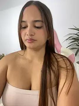 Try our girls live displays and explore the company of endless strippers, with beautiful physiques, vibrating toys and more.