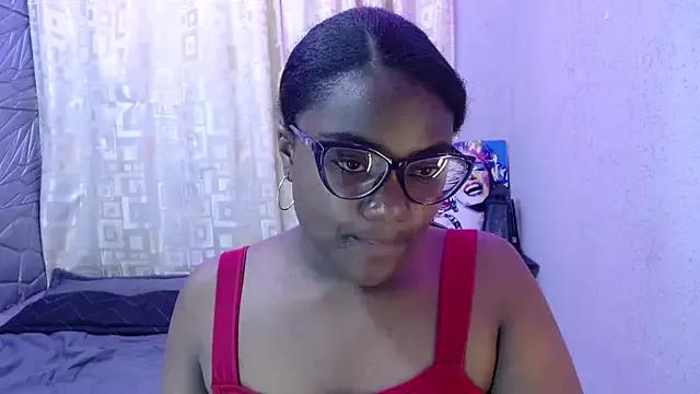 Andrea_curvy from StripChat is Freechat