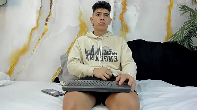 Avatar of andrew_rose_