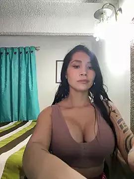 Angela_isabella from StripChat is Freechat
