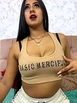 Try our girls live displays and explore the company of endless strippers, with beautiful physiques, vibrating toys and more.