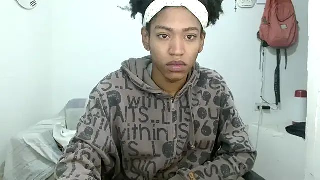 Avatar of angelamarie1