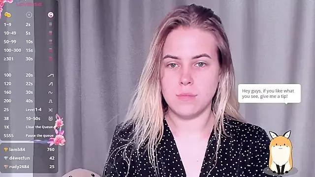 AngelAnty from StripChat is Freechat
