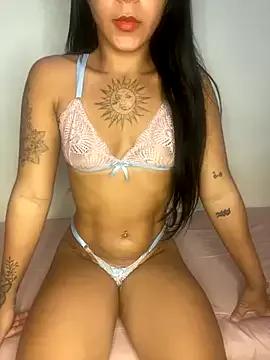 Try our girls live displays and explore the company of endless strippers, with beautiful physiques, vibrating toys and more.