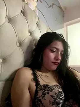 Try our girls live displays and explore the company of endless strippers, with beautiful physiques, vibrating toys and more.