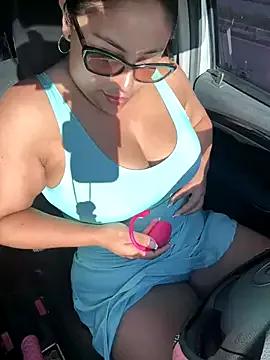 Photos of Angie_e from StripChat is Freechat
