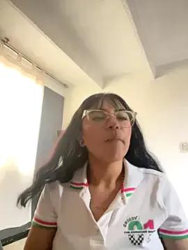 Try our girls live displays and explore the company of endless strippers, with beautiful physiques, vibrating toys and more.