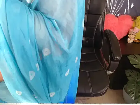 Avatar of anika_bold