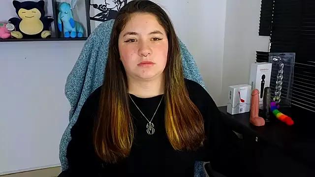 ann_bronw from StripChat
