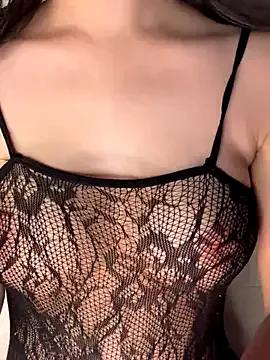 Try our girls live displays and explore the company of endless strippers, with beautiful physiques, vibrating toys and more.