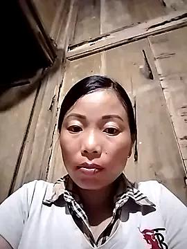 Annaacutee from StripChat is Freechat