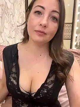 Try our girls live displays and explore the company of endless strippers, with beautiful physiques, vibrating toys and more.