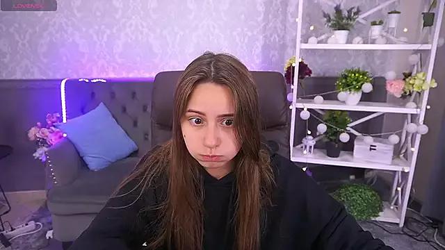 AnnaPearl from StripChat is Freechat