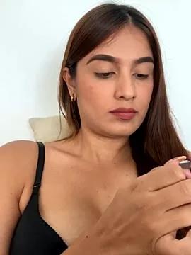 Annax2_ from StripChat is Freechat