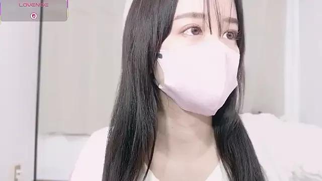 Anne_Anne_chan from StripChat is Freechat