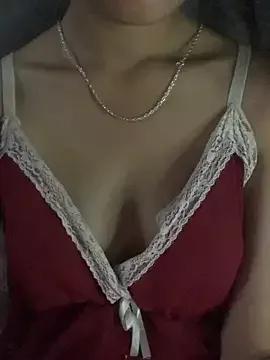Anne_xo from StripChat is Freechat