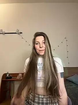 Annie_aww from StripChat is Freechat