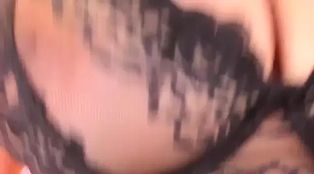 AnniFox from StripChat