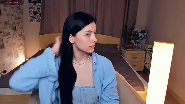 AnnisGreen from StripChat is Freechat