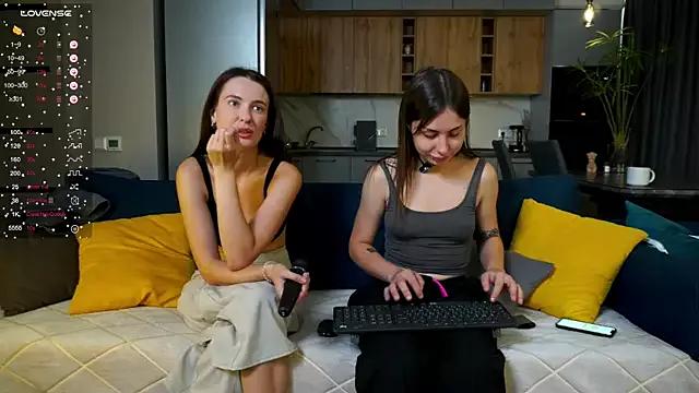 Try our girls live displays and explore the company of endless strippers, with beautiful physiques, vibrating toys and more.