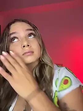 Try our girls live displays and explore the company of endless strippers, with beautiful physiques, vibrating toys and more.