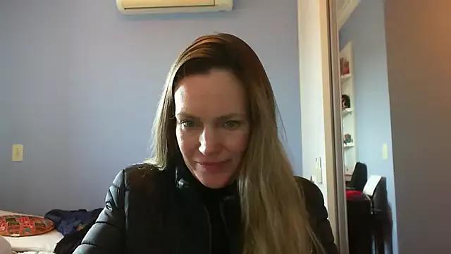 Annylove1 from StripChat