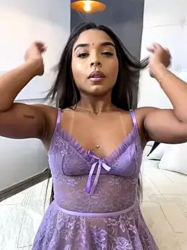 AnnyVega_ from StripChat is Freechat