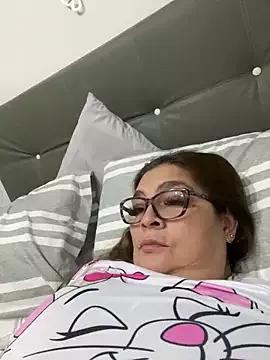 AntonellaAlondra4 from StripChat is Freechat