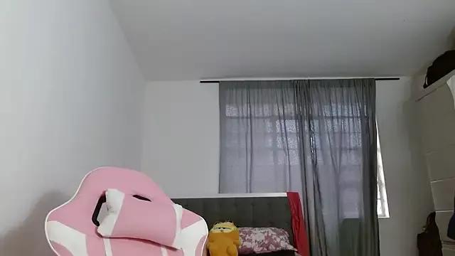 AntonellaCute_ab from StripChat is Freechat