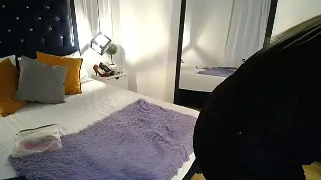 AntonellaRicher from StripChat is Freechat