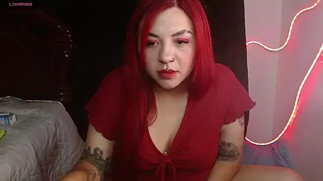 Try our girls live displays and explore the company of endless strippers, with beautiful physiques, vibrating toys and more.