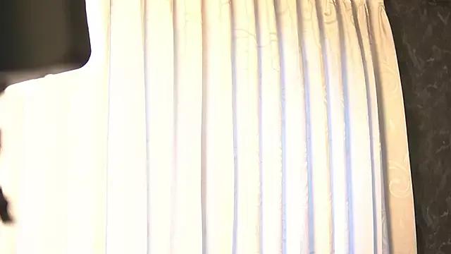 Try our girls live displays and explore the company of endless strippers, with beautiful physiques, vibrating toys and more.