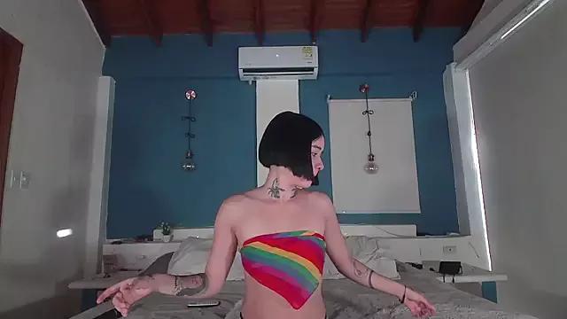 Try our girls live displays and explore the company of endless strippers, with beautiful physiques, vibrating toys and more.
