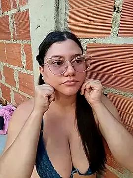 Try our girls live displays and explore the company of endless strippers, with beautiful physiques, vibrating toys and more.