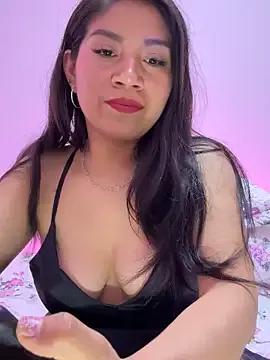 Ariana_TuFantasiaHot from StripChat is Freechat