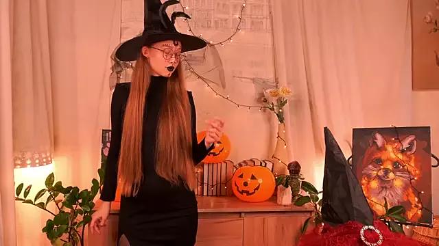 ArianaSweazy from StripChat is Freechat