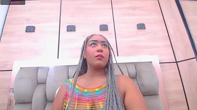 arianna_pearl from StripChat