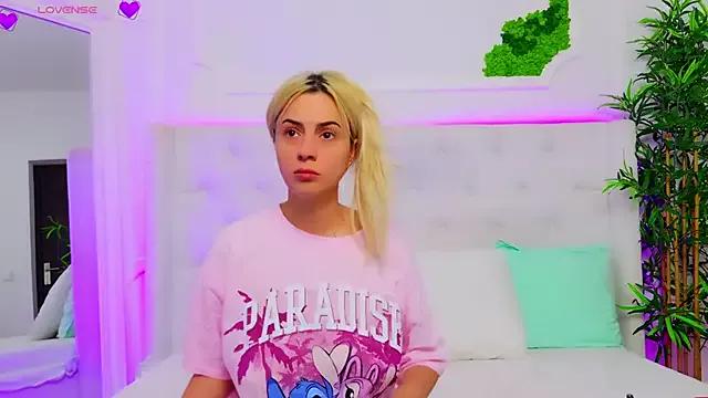 AriannaSins from StripChat